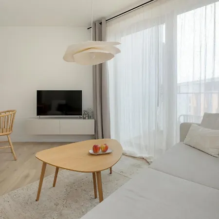 Apartment Pinea *